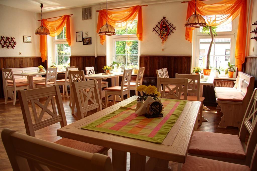 Werners Landgasthaus Lieskau Exteriér fotografie